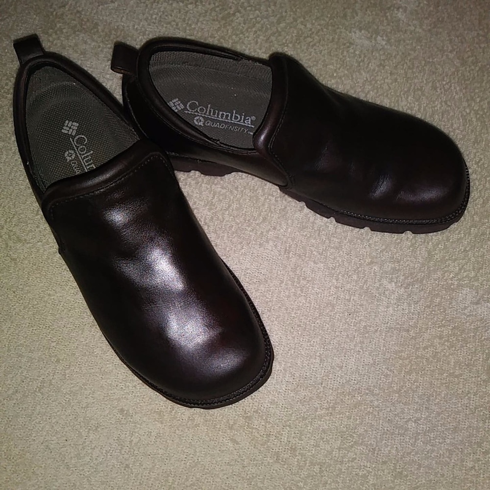 Columbia Quadensity Brown Leather Slip on mule 8.5